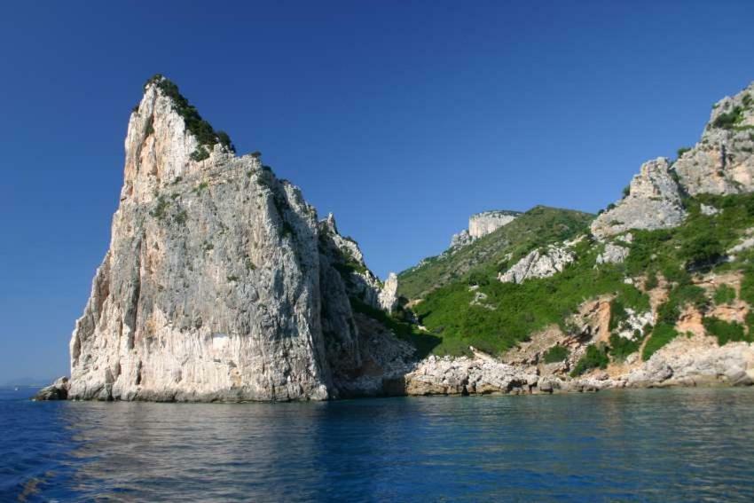 B&B Sa Clarera Baunei Dış mekan fotoğraf